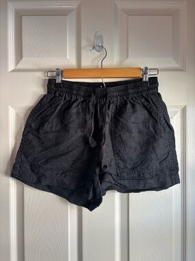 Quince Linen Shorts
